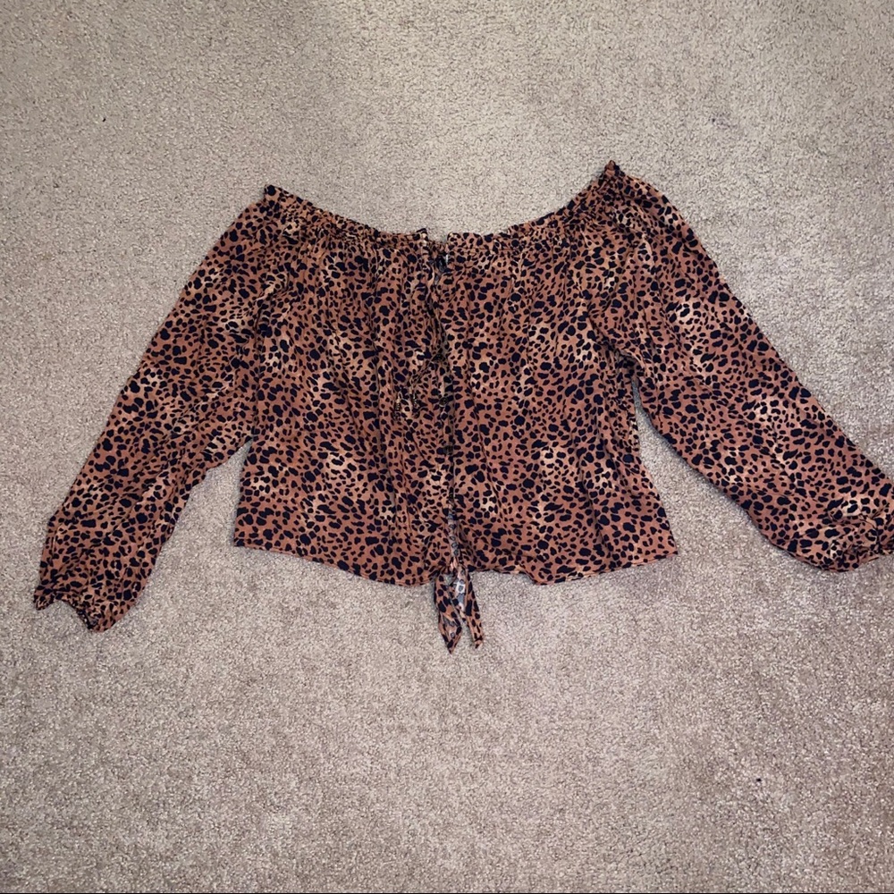 NWOT Cheetah Shirt